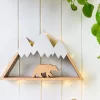 Pack montaña y oso en madera natural decoración nórdica
