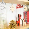Guirnalda FELIZ NAVIDAD de madera roja, perfecta para decorar con estilo rústico en Navidad.